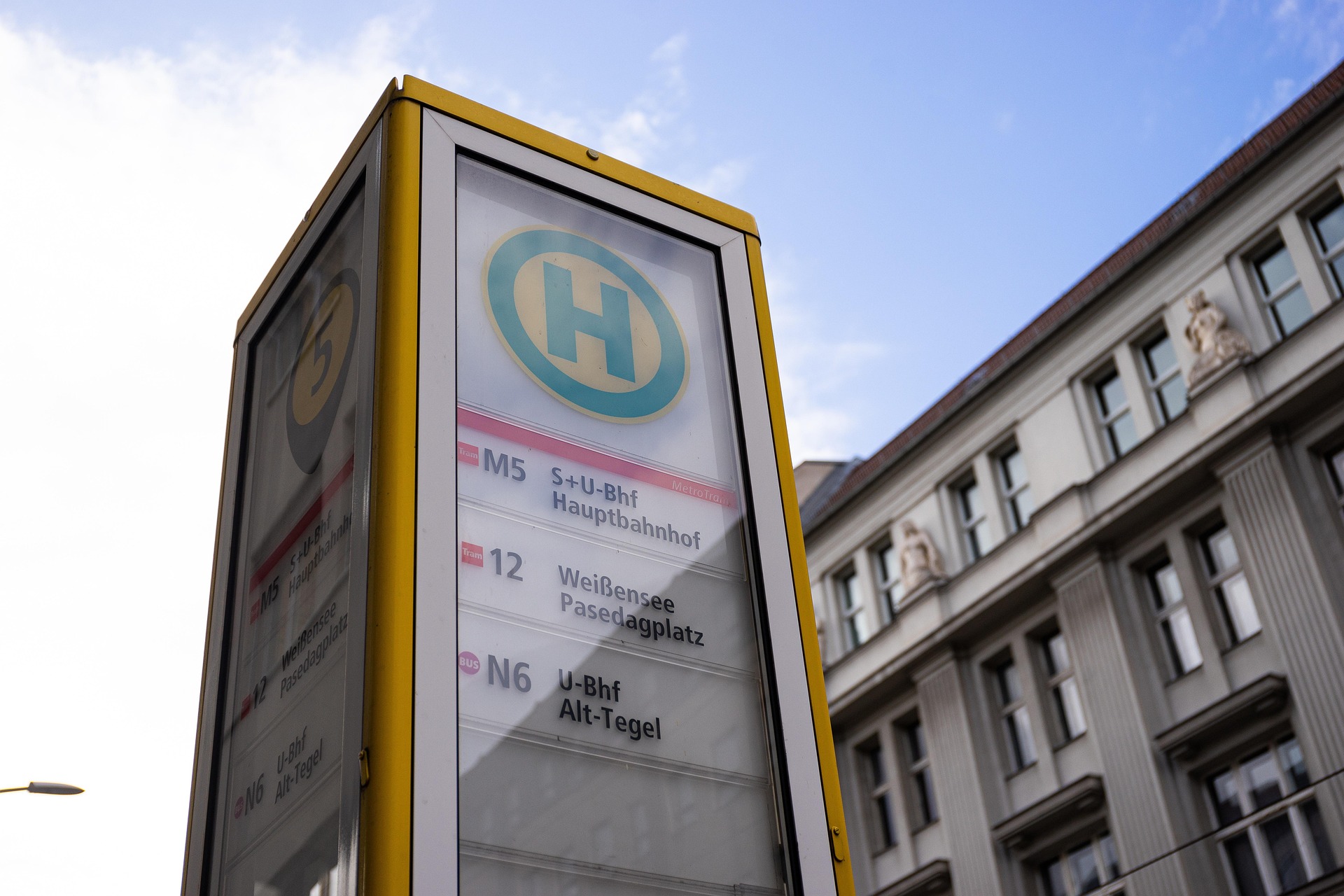 BVG-Haltestelle
Bild: Dominic Wunderlich / Pixabay